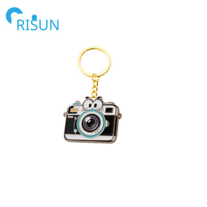 Hiçbir Minimum toptan karikatür kamera yumuşak Ename anahtarlık Llavero özel Logo Vintage çocuklar renkli kamera anahtarlıklar ses anahtarlık - Product Image 3