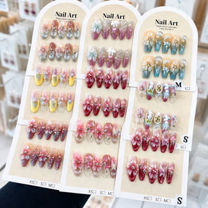 <span class=keywords><strong>Uñas</strong></span> Postizas Hechas a Mano al por Mayor, <span class=keywords><strong>Uñas</strong></span> Acrílicas Francesas con Flores 3D y Diamantes de Imitación, <span class=keywords><strong>Uñas</strong></span> Postizas <span class=keywords><strong>Largas</strong></span> en Forma de Ataúd, Reutilizables, de Lujo - Product Image 3