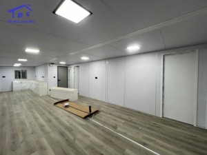 Maisons modulaires conteneurs maritimes pliables/extensibles de 20/40 pieds entièrement équipées, design contemporain, sécurité en acier, pour hôtels et cours. - Product Image 2