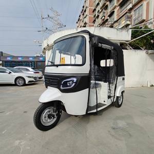 Tricycle à essence 200cc OEM à refroidissement liquide haute puissance, modèle 2026, vente chaude, tricycle à essence <span class=keywords><strong>3</strong></span> <span class=keywords><strong>roues</strong></span>, <span class=keywords><strong>moto</strong></span> Tuk Tuk - Product Image 2