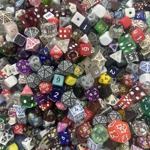 Venta al por mayor <span class=keywords><strong>de</strong></span> resina acrílica, 100 Uds., <span class=keywords><strong>dados</strong></span> a granel aleatorios, <span class=keywords><strong>juego</strong></span> <span class=keywords><strong>de</strong></span> <span class=keywords><strong>dados</strong></span> poliédricos para juegos <span class=keywords><strong>de</strong></span> mesa DND RPG - Product Image 1