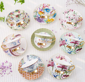 Set di tazze e piattini per caffè e tè personalizzati in porcellana di porcellana Fine con manico in <span class=keywords><strong>oro</strong></span> floreale - Product Image 2