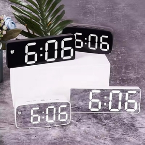 Reloj Despertador LED de Escritorio con Control por Voz, Función Snooze, Pantalla de Temperatura y Modo Nocturno, el Más Vendido al por Mayor - Product Image 5