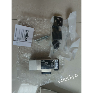 1PCS TRAFAG 9B4.4279 1110410-001 Sensor de presión nuevo a estrenar a través de DHL/Fedex - Product Image 1