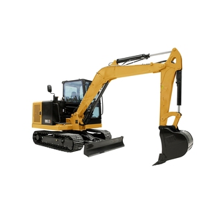 Escavatore Cingolato Compatto CAT305.5 da 5,5 Tonnellate per Uso Agricolo con Braccio Laterale a Basso Costo Operativo - Product Image 1