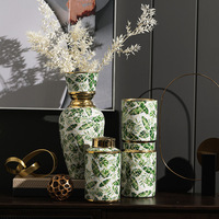 Vase décoratif en céramique de style chinois, pot à gingembre en porcelaine, motif feuille, accent doré pour salon et entrée