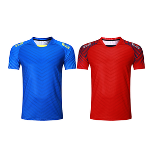 Vente en gros de vêtements de badminton personnalisés à séchage rapide t-shirts à manches courtes pour hommes et femmes chemises de ping-pong en polyester - Product Image 4