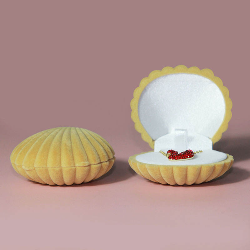 กล่องจี้สีเหลือง