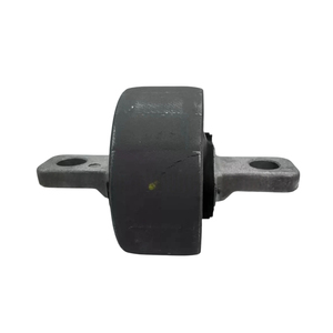 Soporte de Goma para Brazo Trasero con Dimensión OE Exacta 55274-D3000, Película Lubricante Integrada que Reduce la Fricción, Accesorio de Goma para Chasis de Automóvil - Product Image 3
