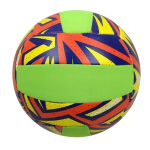 निविड़ अंधकार Neoprene समुद्र तट गेंद के लिए शीतल neoprene फुटबॉल वॉलीबॉल आउटडोर