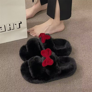 Semplici Pantofole Invernali/Autunnali da Donna con Suola Spessa in Cotone e Fiocchi, Ciabatte Morbide e Pelose - Product Image 4