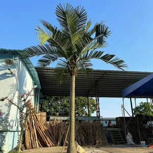 लक्जरी होटल पार्क सजावट ताड़ के पेड़ के लिए आउटडोर कृत्रिम ग्लास फाइबर एलईडी नारियल ताड़ का पेड़ प्लास्टिक नारियल का पेड़