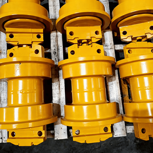 Высококачественный опорный каток (нижний ролик) для экскаватора Komatsu PC200-8M0, запчасти OEM 20Y-30-00283, 20Y-30-08030, 20Y-30-00670 - Product Image 2