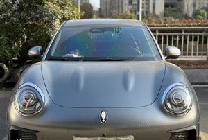 <span class=keywords><strong>รถ</strong></span>ยนต์มือสอง <span class=keywords><strong>รุ่น</strong></span> Ora Cat GT 2025 Mulan Edition 430 กม. <span class=keywords><strong>รุ่น</strong></span> Prestige เกียร์อัตโนมัติ พวงมาลัยซ้าย ปี 12/2025 4000 ไมล์ - Product Image 2