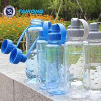 Bouteille d'eau en plastique portable, sans BPA, réutilisable, étanche, avec couvercle rabattable, pour usage extérieur, vente en gros