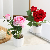 Zwei-Rosen-Kunststoff-Bonsai-Tischdekoration für Büro, Hotel, Neujahr, Halloween – Perfekte Kunstblume