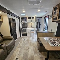 Offre Spéciale de luxe camping-car RV remorque hors route camping-car aventure en plein air camping remorque de voyage