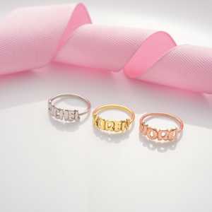Cincin Nama Bubble Name Ring, Cincin Nama Custom, Lapisan Emas 18K, Anti Karat, Perhiasan Huruf Puff untuk Wanita - Product Image 2