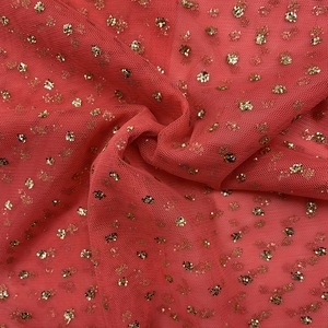Tulle rouge en polyester avec paillettes dorées collées, tissu scintillant pour vêtements de festival, robe de mariée, costumes de scène - Product Image 1