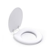 Meilleur prix Siège de toilette sanitaire en PVC blanc rembourré Conception à dégagement rapide facile à nettoyer Couvre-siège de toilette en plastique pour la maison Salle de bain