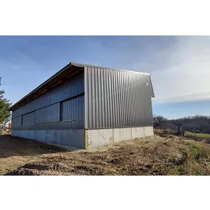 牛の世話のための耐久性のある金属構造販売のためのプレハブの軽鋼牛小屋農場の建物