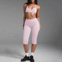 Ensemble 2 pièces de sport pour femme : Soutien-gorge de sport respirant et léger à maintien élevé et Leggings de yoga taille haute longueur mollet