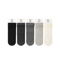 2025 nouveau Design de haute qualité Logo personnalisé mignon dentelle chaussettes femmes dames printemps été couleur unie coton peigné élastique équipage chaussettes