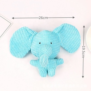 Paquete de 5 juguetes de peluche chirriantes <span class=keywords><strong>Mutt</strong></span> Squeak Toy para perros medianos y grandes hechos resistentes para masticadores agresivos - Product Image 3