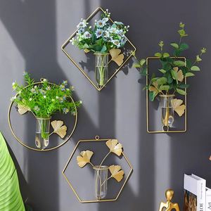 Décoration murale créative en forme de feuille de Ginkgo, vase hydroponique, pendentif mural doré, vente en gros - Product Image 1