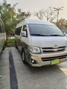 <span class=keywords><strong>Toyota</strong></span> <span class=keywords><strong>Hiace</strong></span> de Segunda Mano, Año 2014, Minivan Usada, Volante a la Izquierda, 13 Asientos, Motor de Gasolina, Automática, Techo Alto, Furgoneta Comercial Confiable - Product Image 2