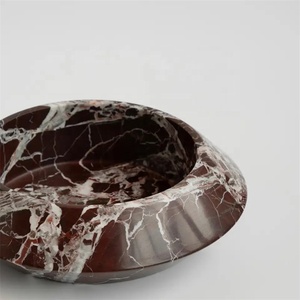 Bol en pierre d'éclipe sculptée en <span class=keywords><strong>marbre</strong></span> naturel Rosso Levanto Bol à fruits en <span class=keywords><strong>marbre</strong></span> rouge <span class=keywords><strong>Centre</strong></span> <span class=keywords><strong>de</strong></span> <span class=keywords><strong>table</strong></span> en <span class=keywords><strong>marbre</strong></span> - Product Image 4
