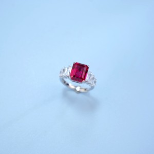 แหวนทับทิมมินิมอลสุดหรู - Product Image 1