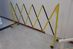 Custom Portable Crowd Temporary <b>Wheel</b> Traffic Road Safety Retractable Steel Barrier Aluminum Expandable Barrier - Product Image 3