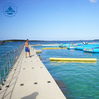 Ponton de quai flottant en polyéthylène (PE) stable et durable, conception de marina flottante