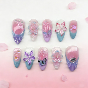 30 pièces de faux ongles press-on faits main de haute qualité, motif fleur 3D entièrement orné de strass, forme amande courte, couvrance totale, pour le printemps et l'été, pour femmes - Product Image 1
