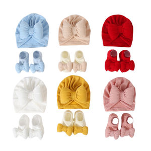 Algodón acanalado bebé sombrero calcetines conjunto bebé grandes lazos de pelo <span class=keywords><strong>turbante</strong></span> 0-12 meses recién nacido Beanie Calcetines - Product Image 1