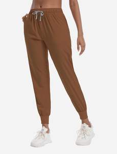 2025 nouveauté vente chaude gommages médicaux femmes gommage soins infirmiers Polyester extensible uniformes d'hôpital - Product Image 2