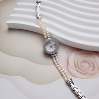 Montre Femme Chaîne de perles exquises Laiton antique Bracelet pour femmes Montres Vintage Ladies Diamond Jewelry Watch