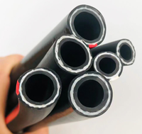 Tuyau tressé renforcé pour gaz, air et carburant en caoutchouc pour systèmes de distribution d'huile moteur et de transport automobile, résistant à la coupure