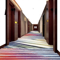 Tapis de luxe en polyester terylène ignifuge pour couloirs d'hôtel, chambres d'hôtes, allées, salles de banquet, salles privées ; sur site