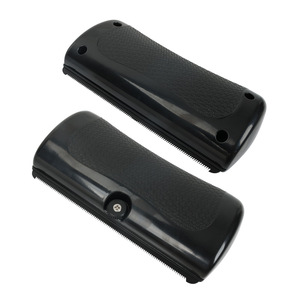 Aseo del perro: quitar el cepillo <span class=keywords><strong>de</strong></span> <span class=keywords><strong>pelo</strong></span> suelto Recorte <span class=keywords><strong>de</strong></span> piel Hoja <span class=keywords><strong>de</strong></span> sierra <span class=keywords><strong>de</strong></span> <span class=keywords><strong>pelo</strong></span> <span class=keywords><strong>de</strong></span> caballo Peine <span class=keywords><strong>de</strong></span> limpieza Raspar el sudor del caballo Producto relacionado con la belleza <span class=keywords><strong>de</strong></span> las mascotas - Product Image 4