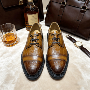 Chaussures Derby italiennes de style vintage premium en cuir verni à semelle épaisse, chaussures habillées formelles pour hommes à bout pointu, chaussures de bureau à bout amande et semelle épaisse - Product Image 3