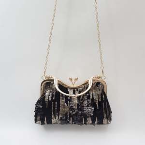 Sac à main en perles, sac <span class=keywords><strong>de</strong></span> soirée fait main, sac <span class=keywords><strong>de</strong></span> mariée, sac <span class=keywords><strong>de</strong></span> demoiselle d'honneur, sac <span class=keywords><strong>de</strong></span> mère, sac cheongsam - Product Image 3