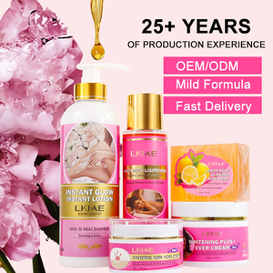 Ensemble de soins de la peau Gluta populaire, vitamine C et beurre de karité, sérum éclaircissant luxueux biologique à l'AHA, améliore la mélanine pour les peaux foncées - Product Image 4