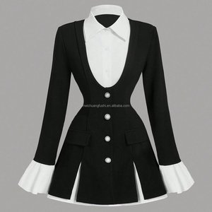 Blazer-robe 2-en-1 sur mesure pour <span class=keywords><strong>femme</strong></span> avec boutons perlés, manches longues et volants plissés, coupe cintrée à la taille - Product Image 3
