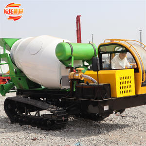 Camion mélangeur de béton de type chenillé avec rotation à 270 degrés et déchargement rotatif - Product Image 4