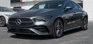Voitures berlines d'<span class=keywords><strong>occasion</strong></span> Mercedes-Benz <span class=keywords><strong>CLA</strong></span> <span class=keywords><strong>35</strong></span> <span class=keywords><strong>AMG</strong></span> Boîte de vitesses Moteur Turbo Intérieur foncé Sièges en cuir ACC - Product Image 5