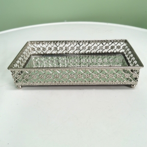 Offre Spéciale : Ensemble de 2 Plateaux de Service Rectangulaires en Métal Argenté de Luxe pour Bijoux et Décoration de Salon - Product Image 4