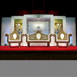 Decoración de Lujo para Escenario de Boda con Paneles de Cuero, Decoración para el Backstage de Bodas, Paneles de Cuero Acolchados, Sofá para Bodas Británicas y Asiáticas - Product Image 1