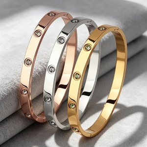 <span class=keywords><strong>Gioielli</strong></span> alla Moda Unisex, Bracciale Geometrico in Acciaio Inox 316 Placcato Oro 18K, Stile Punk con Zirconi, Disponibile in Tre Colori, Uso Quotidiano - Product Image 4